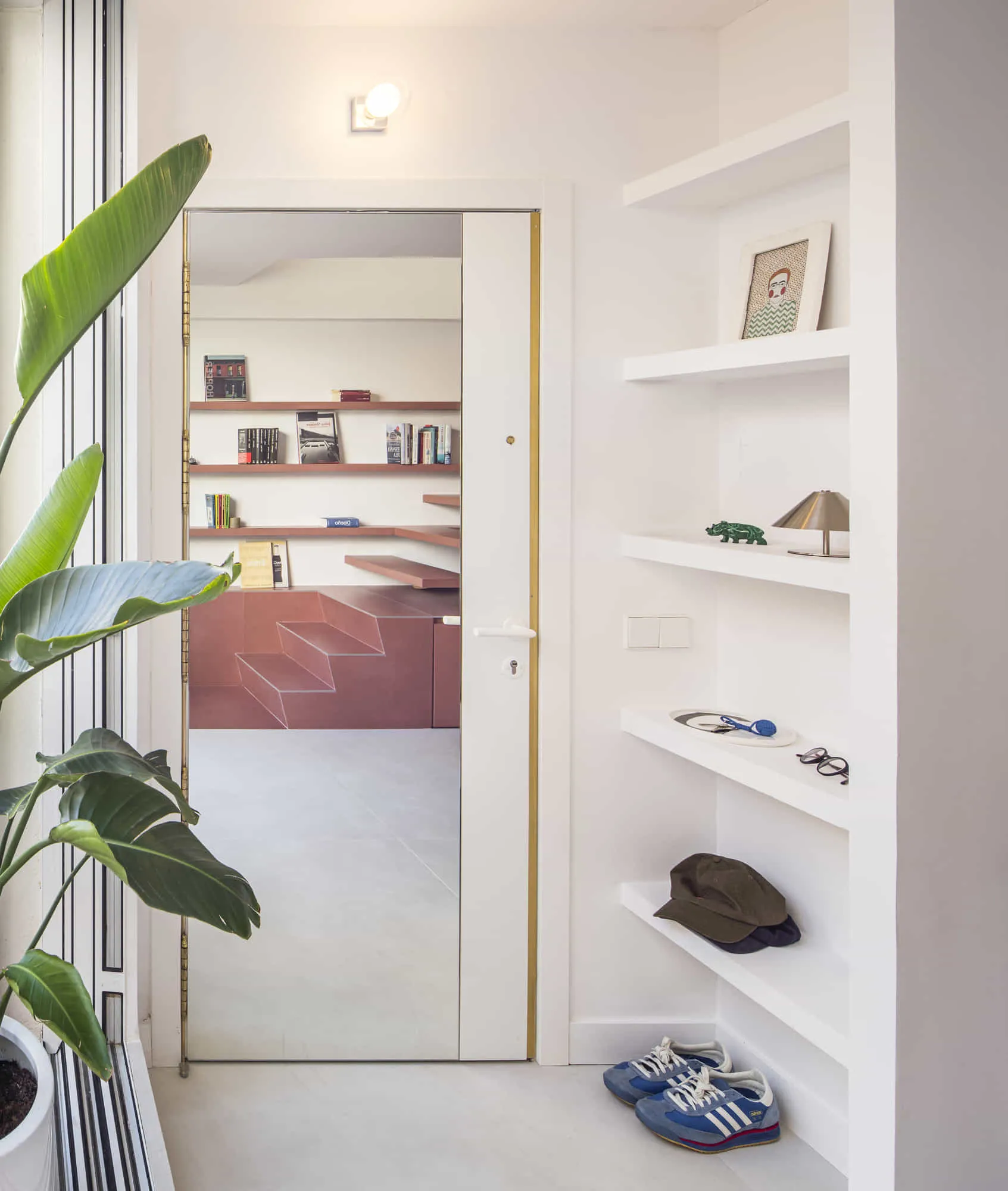 Aplic Perla, de Faro Barcelona, a Casa Binôme