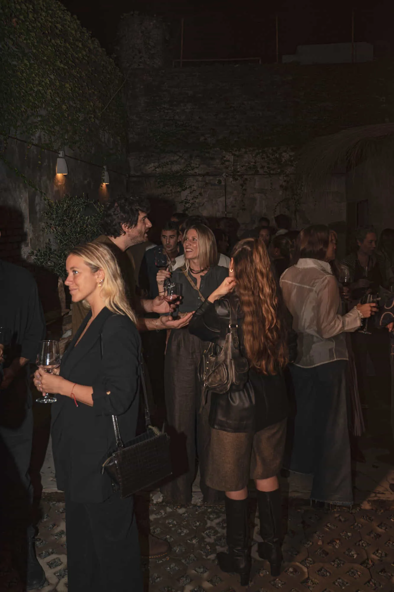 Faro Barcelona und Manuela Berraz im Showroom von Estudio Trae